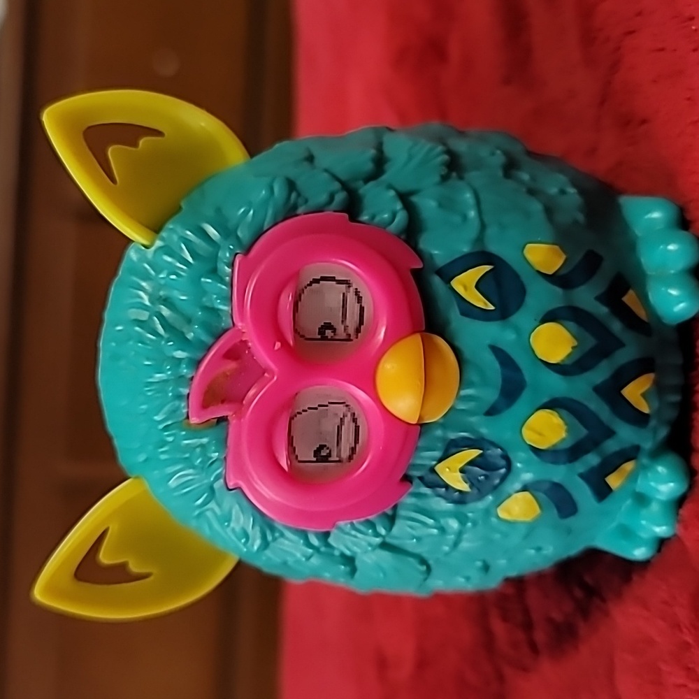 Furby Woobly McDonald's Happy Meal Toy Teal Playful Eyes Furby